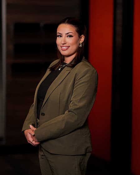 Photo de Oumeima Boutinzal